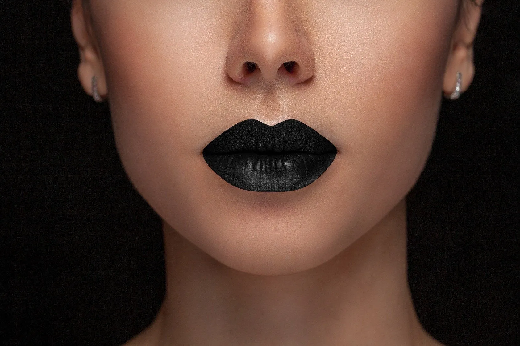 Black Midinight  Black Matte  Liquid Lipstick