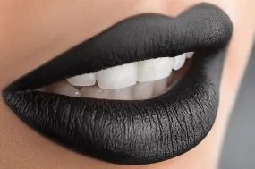 Black Midinight  Black Matte  Liquid Lipstick