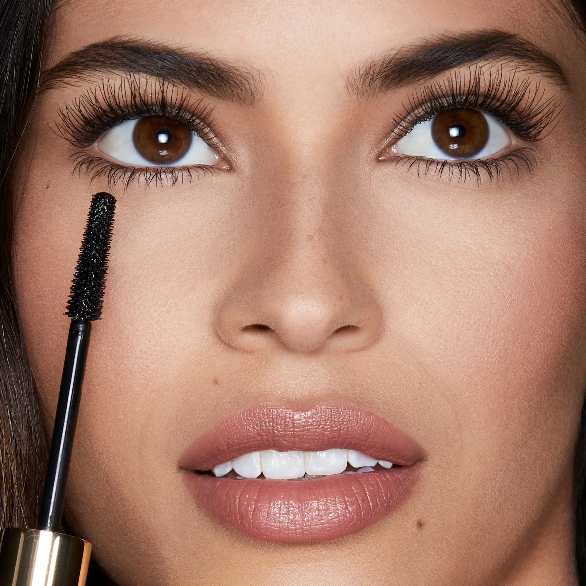 Hourglass Unlocked Instant Extensions Mascara