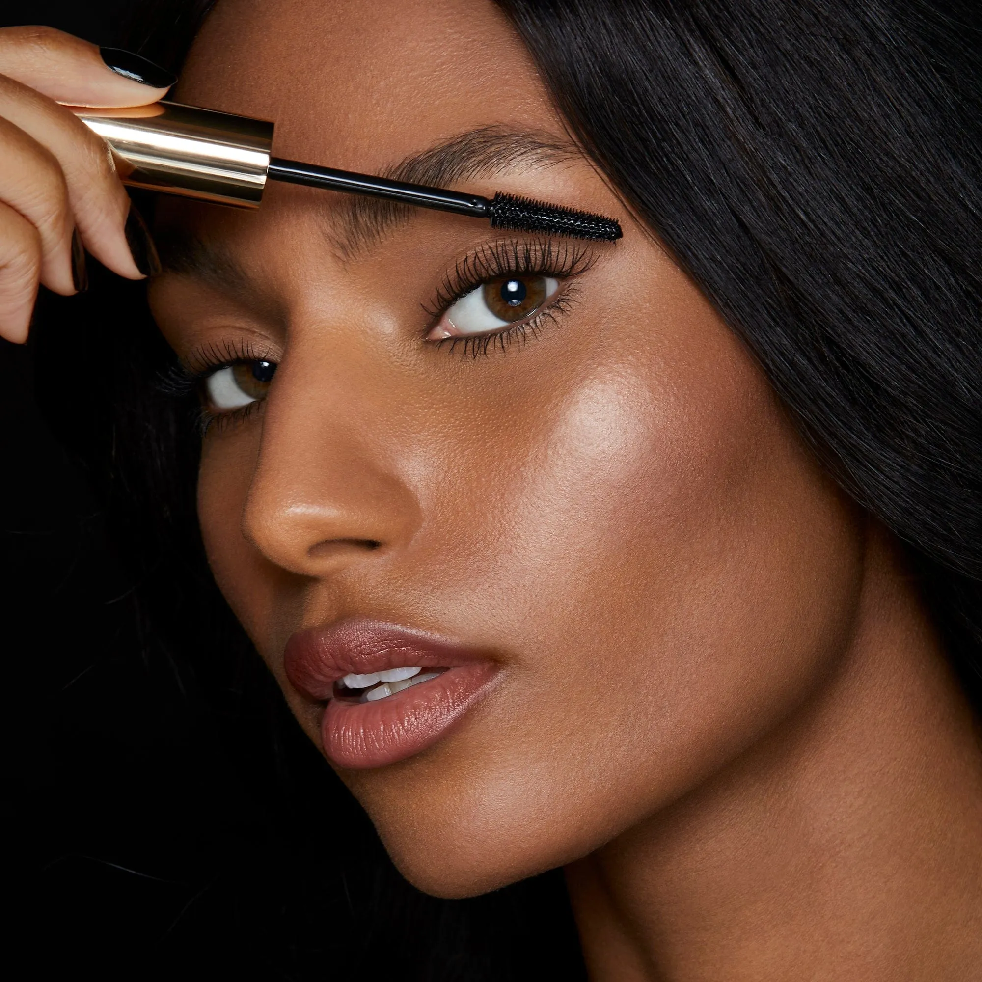 Hourglass Unlocked Instant Extensions Mascara